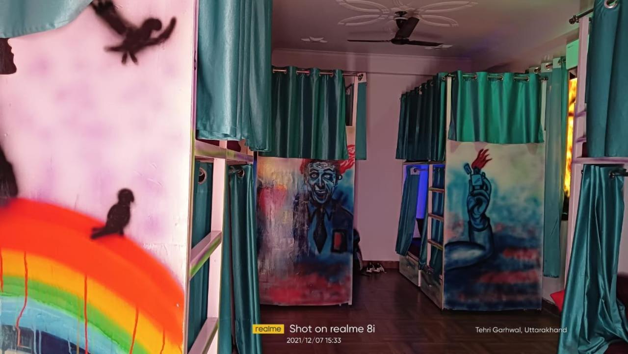 Orchid Hostel And Hotel Tapovan Екстериор снимка